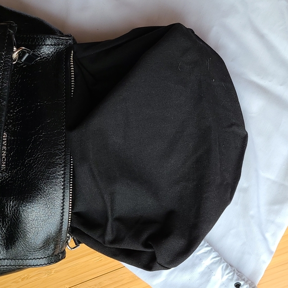 TRADED * Givenchy Crackled Patent 4G Small Pandora Black - Picture 12 of 13